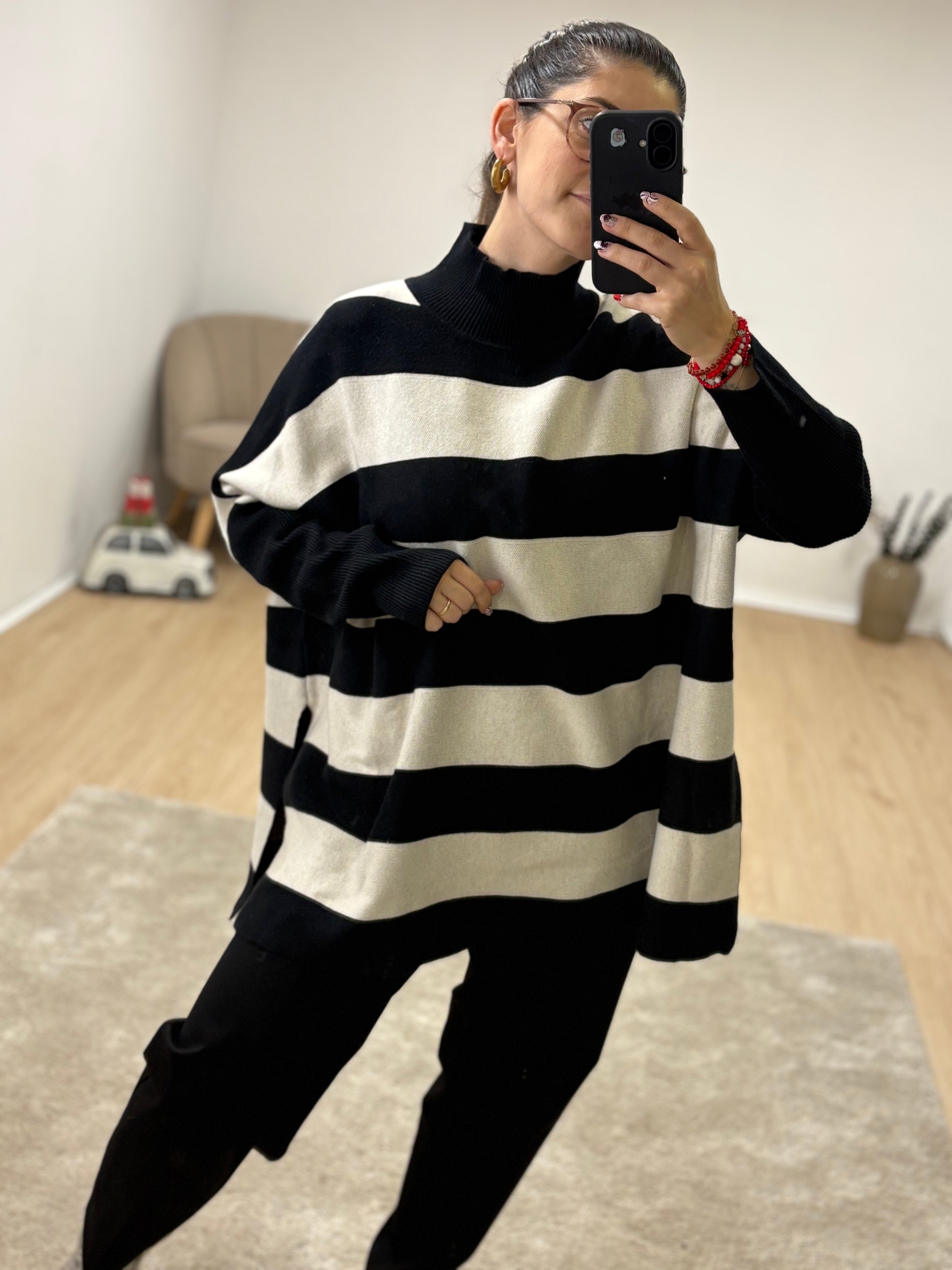 Camisola de malha com riscas