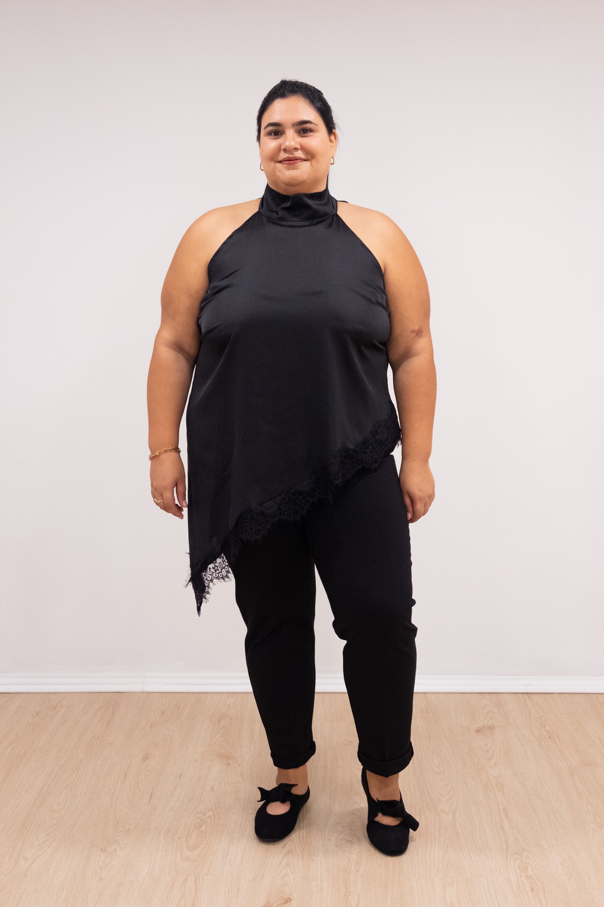 Top meia gola assimétrico preto