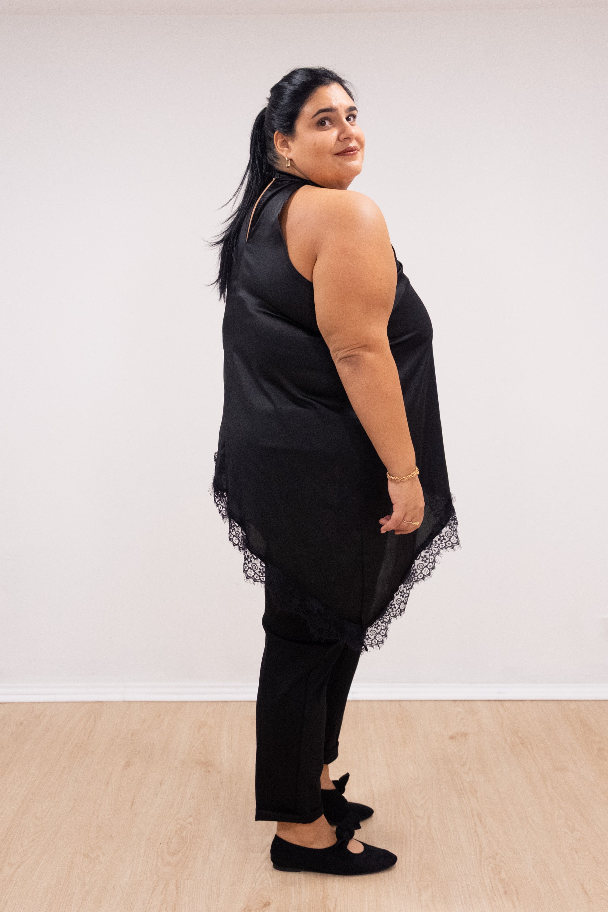 Top meia gola assimétrico preto