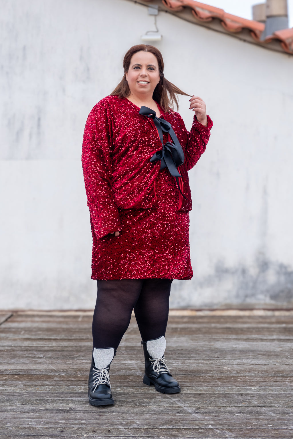 Veste en velours et paillettes rouge